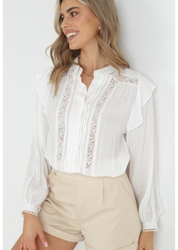 Biała Koszula z Guzikami i Ozdobną Koronką Penelina ze sklepu Born2be Odzież w kategorii Koszule damskie - zdjęcie 152207126