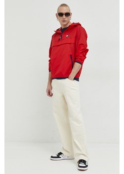 Tommy Jeans kurtka męska kolor czerwony przejściowa ze sklepu ANSWEAR.com w kategorii Kurtki męskie - zdjęcie 152219175