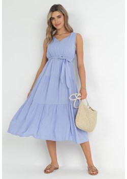 Niebieska Wiskozowa Sukienka Midi z Gumką w Pasie i Materiałowym Paskiem Bicuh ze sklepu Born2be Odzież w kategorii Sukienki - zdjęcie 152329149