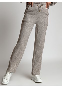 Spodnie Meltonia Latte ze sklepu Lisa Mayo w kategorii Spodnie damskie - zdjęcie 152398187