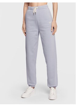Lee Spodnie dresowe L32MLJ66 112320665 Niebieski Relaxed Fit ze sklepu MODIVO w kategorii Spodnie damskie - zdjęcie 152502987