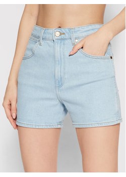 Wrangler Szorty jeansowe W22DZH25E Niebieski Mom Fit ze sklepu MODIVO w kategorii Szorty - zdjęcie 152503147