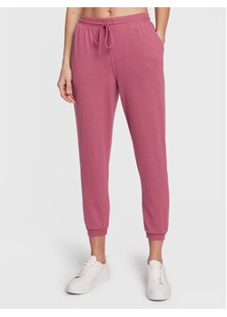 Cotton On Spodnie dzianinowe 6334944 Różowy Regular Fit ze sklepu MODIVO w kategorii Spodnie damskie - zdjęcie 152526438