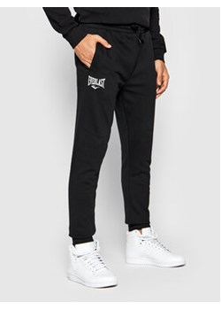 Everlast Spodnie dresowe 879470-60 Czarny Regular Fit ze sklepu MODIVO w kategorii Spodnie męskie - zdjęcie 152527078