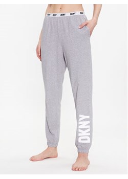 DKNY Spodnie piżamowe YI2822635 Szary Regular Fit ze sklepu MODIVO w kategorii Piżamy damskie - zdjęcie 152551149