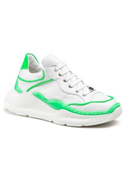 Eva Longoria Sneakersy EL-04-03-000302 Biały ze sklepu MODIVO w kategorii Buty sportowe damskie - zdjęcie 152551859