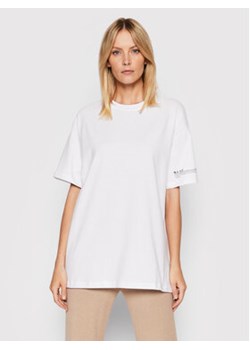 NA-KD T-Shirt 1100-005399-0001-003 Biały Relaxed Fit ze sklepu MODIVO w kategorii Bluzki damskie - zdjęcie 152560585