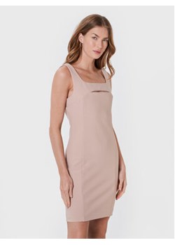 Marciano Guess Sukienka koktajlowa 2YGK52 6869Z Beżowy Slim Fit ze sklepu MODIVO w kategorii Sukienki - zdjęcie 152568626