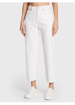 United Colors Of Benetton Jeansy 4LYX575C3 Biały Mom Fit ze sklepu MODIVO w kategorii Jeansy damskie - zdjęcie 152601449