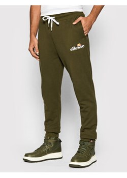 Ellesse Spodnie dresowe Nioro SHS08783 Zielony Classic Fit ze sklepu MODIVO w kategorii Spodnie męskie - zdjęcie 152632255