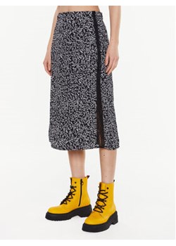 Tommy Jeans Spódnica midi DW0DW14977 Czarny Regular Fit ze sklepu MODIVO w kategorii Spódnice - zdjęcie 152645576