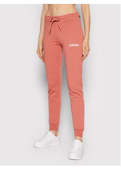 Napapijri Spodnie dresowe M-Box NP0A4FV5 Różowy Slim Fit ze sklepu MODIVO w kategorii Spodnie damskie - zdjęcie 152661968