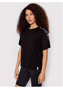 HYPE T-Shirt ZVLR-489 Czarny Boxy Fit ze sklepu MODIVO w kategorii Bluzki damskie - zdjęcie 152668227