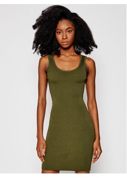 Guess Sukienka codzienna W1GK85 Z2U00 Zielony Slim Fit ze sklepu MODIVO w kategorii Sukienki - zdjęcie 152674689