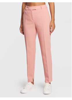 Comma Spodnie materiałowe 2121338 Różowy Slim Fit ze sklepu MODIVO w kategorii Spodnie damskie - zdjęcie 152677298