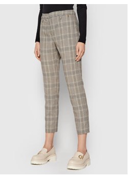 Liu Jo Chinosy CF1337 T2470 Beżowy Slim Fit ze sklepu MODIVO w kategorii Spodnie damskie - zdjęcie 152683876