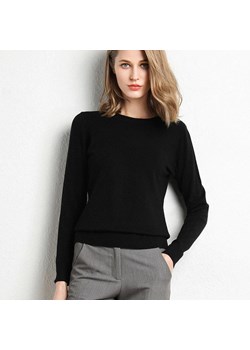 Kaszmirowy Klasyczny Sweter ze sklepu ParinePL w kategorii Swetry damskie - zdjęcie 152971509