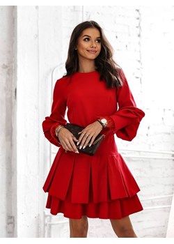 Sukienka Bridgett Czerwona ze sklepu Lisa Mayo w kategorii Sukienki - zdjęcie 153036549
