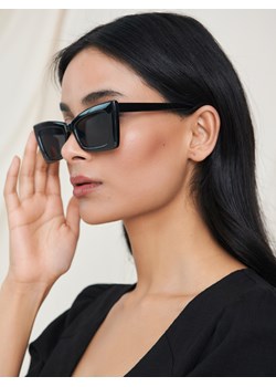 Sinsay - Okulary przeciwsłoneczne - Czarny ze sklepu Sinsay w kategorii Okulary przeciwsłoneczne damskie - zdjęcie 153049979