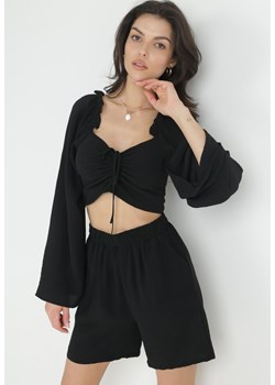 Czarny Komplet 2-częściowy z Bluzką i Szortami Malisa ze sklepu Born2be Odzież w kategorii Komplety i garnitury damskie - zdjęcie 153137957