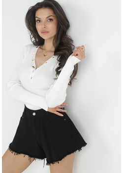 Biały Sweter z Prążkowanej Dzianiny Zapinany Leoleta ze sklepu Born2be Odzież w kategorii Swetry damskie - zdjęcie 153161498