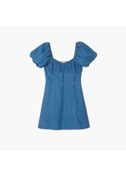 Cropp - Jeansowa sukienka mini - Niebieski ze sklepu Cropp w kategorii Sukienki - zdjęcie 153237209