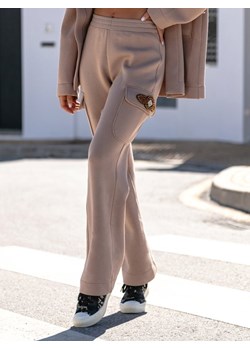 Spodnie Dasty Latte ze sklepu Lisa Mayo w kategorii Spodnie damskie - zdjęcie 153257426