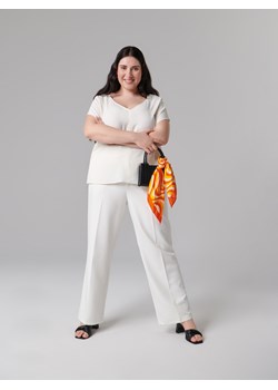 Sinsay - Spodnie z kantem - Kremowy ze sklepu Sinsay w kategorii Spodnie damskie - zdjęcie 153310489