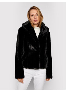 Guess Futro New Sophy W0BL0N WDCH0 Czarny Regular Fit ze sklepu MODIVO w kategorii Futra damskie - zdjęcie 153346048