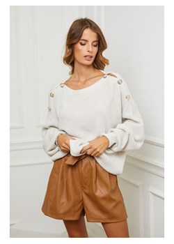 Sweter "Cornella" w kolorze kremowym ze sklepu Limango Polska w kategorii Swetry damskie - zdjęcie 153352516
