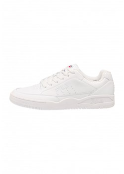 Męskie sneakersy FILA TOWN CLASSIC ze sklepu Sportstylestory.com w kategorii Buty sportowe męskie - zdjęcie 153554776