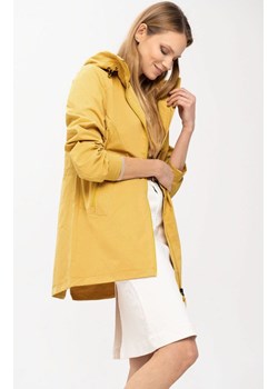 Luźna kurtka damska z wydłużonym tyłem w kolorze żółtym J-BILLIE, Kolor żółty, Rozmiar S, Volcano ze sklepu Primodo w kategorii Parki damskie - zdjęcie 153574588