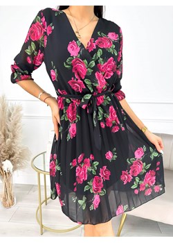 Czarna Sukienka w Różowe Kwiaty ze sklepu ModnaKiecka.pl w kategorii Sukienki - zdjęcie 153674469