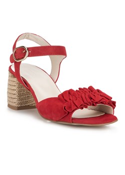 Damskie sandały zamszowe z marszczeniem czerwone ze sklepu WITTCHEN w kategorii Sandały damskie - zdjęcie 153678009
