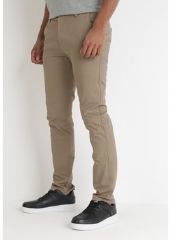 Ciemnobeżowe Bawełniane Spodnie z Prostymi Nogawkami Sonisa ze sklepu Born2be Odzież w kategorii Spodnie męskie - zdjęcie 153774118