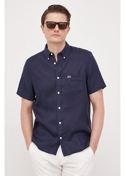 Lacoste koszula lniana kolor granatowy regular z kołnierzykiem button-down ze sklepu ANSWEAR.com w kategorii Koszule męskie - zdjęcie 153787979