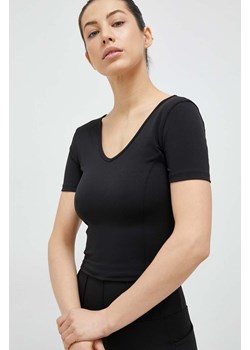 Guess t-shirt damski kolor czarny ze sklepu ANSWEAR.com w kategorii Bluzki damskie - zdjęcie 154089068