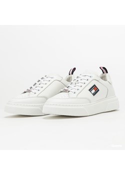 TOMMY JEANS Białe logowane sneakersy ELEVATED (40) ze sklepu SUPELO w kategorii Buty sportowe męskie - zdjęcie 154145015