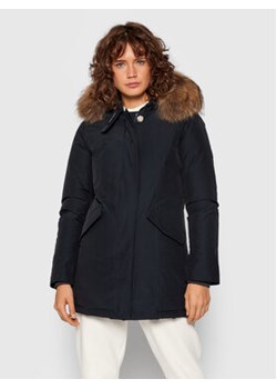 Woolrich Kurtka zimowa Arctic Raccoon CFWWOU0538FR UT0001 Granatowy Regular Fit ze sklepu MODIVO w kategorii Kurtki damskie - zdjęcie 154187777