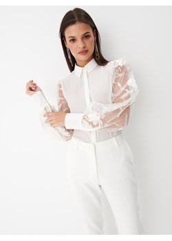 Mohito - Biała koszula z ozdobnymi rękawami - Kremowy ze sklepu Mohito w kategorii Koszule damskie - zdjęcie 154192529