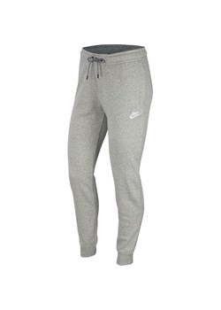 Spodnie dresowe damskie Sportswear Essential Nike ze sklepu SPORT-SHOP.pl w kategorii Spodnie damskie - zdjęcie 154250528