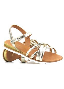 Sandały damskie płaskie - MARCO TOZZI 28129, złote ze sklepu ulubioneobuwie w kategorii Sandały damskie - zdjęcie 154399198