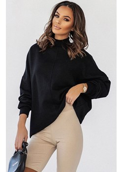Bluza Simple w kolorze czarnym ze stójką i przeszyciami D27, Kolor czarny, Rozmiar M/L, Ivon ze sklepu Primodo w kategorii Bluzy damskie - zdjęcie 154401736