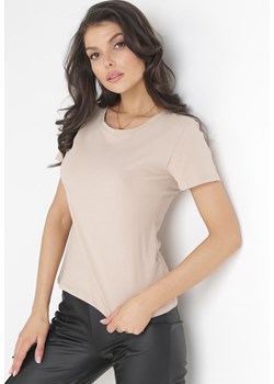 Beżowy Gładki T-shirt z Bawełny z Krótkim Rękawem Charise ze sklepu Born2be Odzież w kategorii Bluzki damskie - zdjęcie 154443478