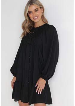 Czarna Sukienka Mini z Ozdobnym Wiązaniem i Koronką Menet ze sklepu Born2be Odzież w kategorii Sukienki - zdjęcie 154467589