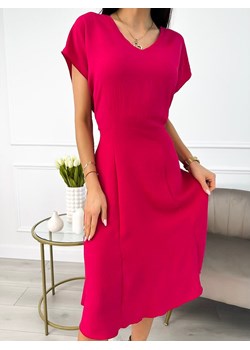 Różowa Sukienka z Dekoltem V ze sklepu ModnaKiecka.pl w kategorii Sukienki - zdjęcie 154488848