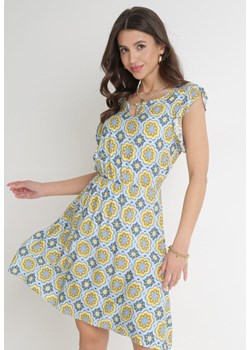 Niebiesko-Żółta Bawełniana Sukienka Mini z Gumką w Talii Caara ze sklepu Born2be Odzież w kategorii Sukienki - zdjęcie 154537379