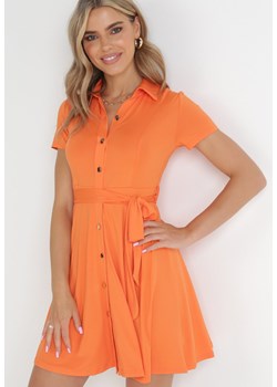 Pomarańczowa Koszulowa Sukienka Mini z Guzikami i Materiałowym Paskiem Idophira ze sklepu Born2be Odzież w kategorii Sukienki - zdjęcie 155811365