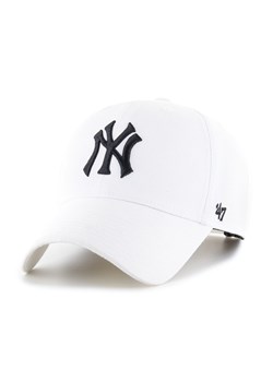 Czapka z daszkiem uniseks 47 Brand New York Yankees '47 Snapback - biała ze sklepu Sportstylestory.com w kategorii Czapki z daszkiem męskie - zdjęcie 155836238
