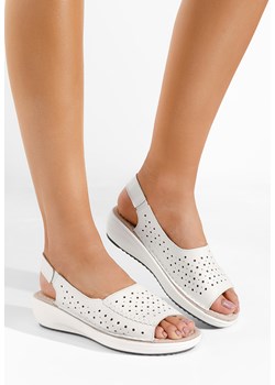 Białe sandały skórzane Larnaca ze sklepu Zapatos w kategorii Sandały damskie - zdjęcie 155935939